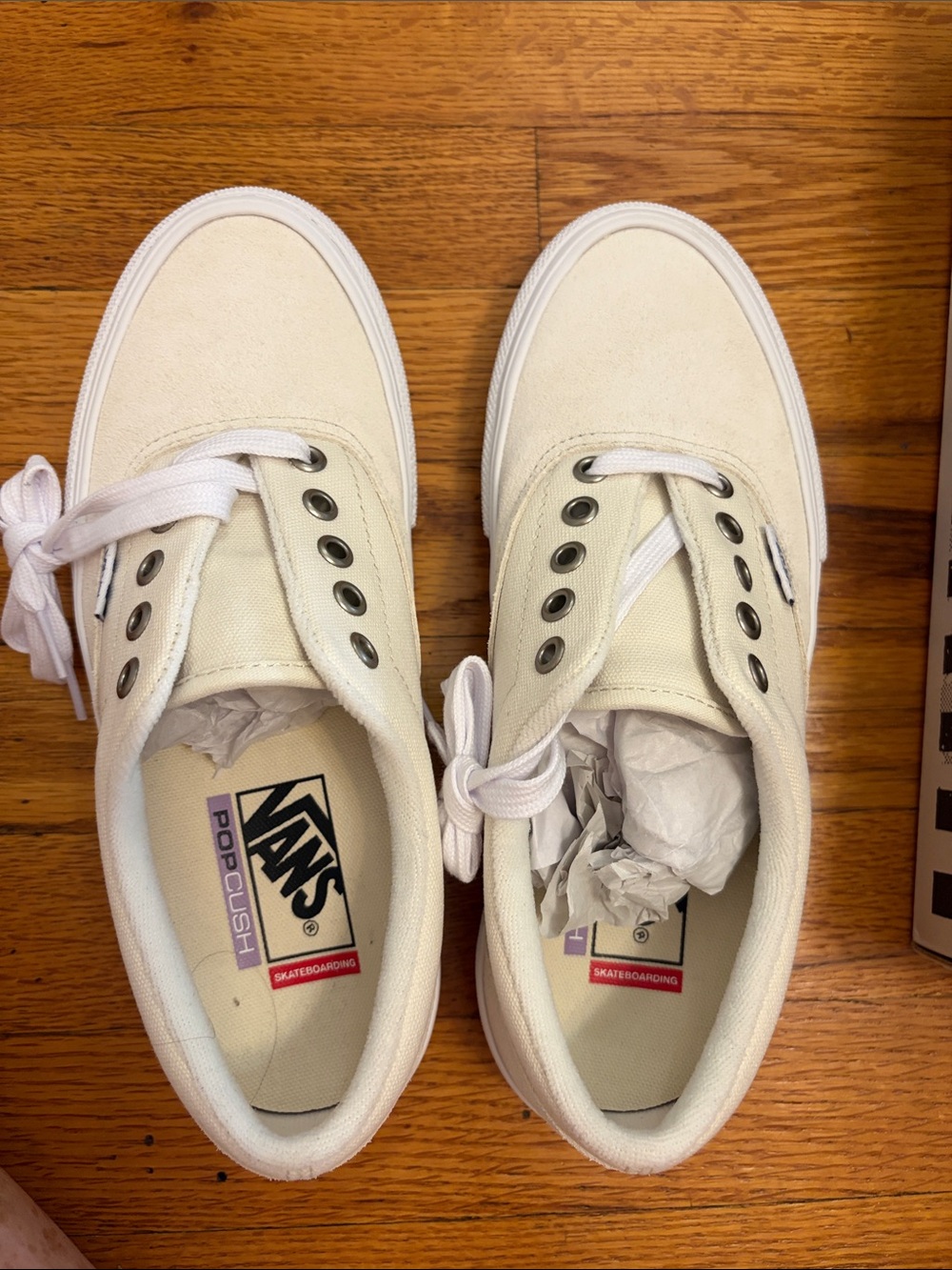 Vans Cream Canvas Low-Top Sneakers - Picture 6 of 6